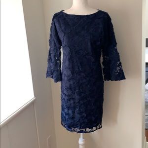 NWT Badgley Mischka Navy Lace Bell Sleeve Dress